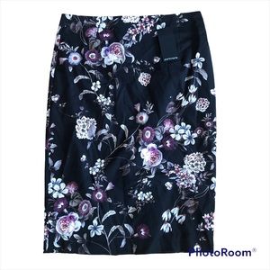 Portmans Skirt Black with Floral Pattern Size 14 NWT